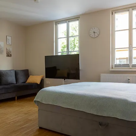 Ein Gemuetliches Mit Netflix Im Zentrum Bahnhofsnaehe Apartment Coburg